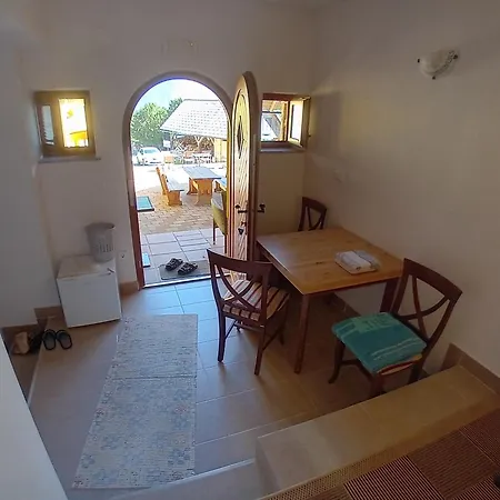Bed and breakfast Family Tubej