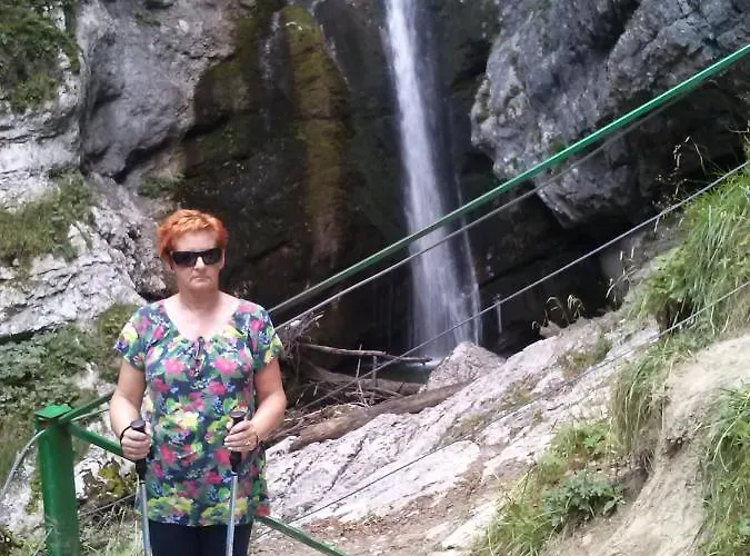 Family Tubej Nočitev z zajtrkom 3*