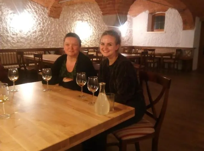 Family Tubej Bed & Breakfast