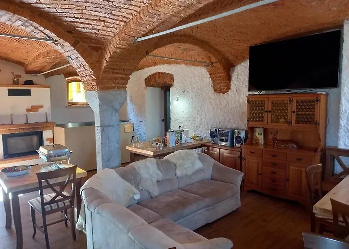 Family Tubej Bed & Breakfast 3*